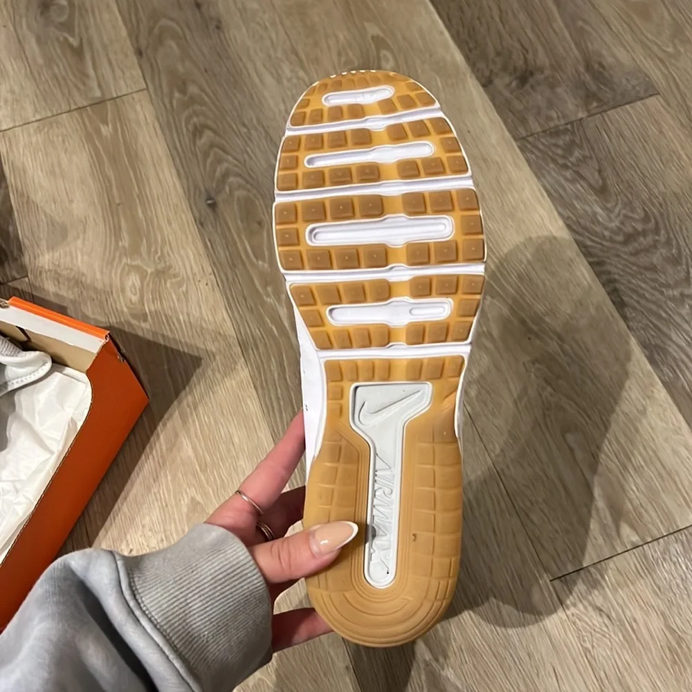 Nike Air Max Sequent 3 Women Running Shoes White Grey NWT Size 9.5 - Picture 7 of 10